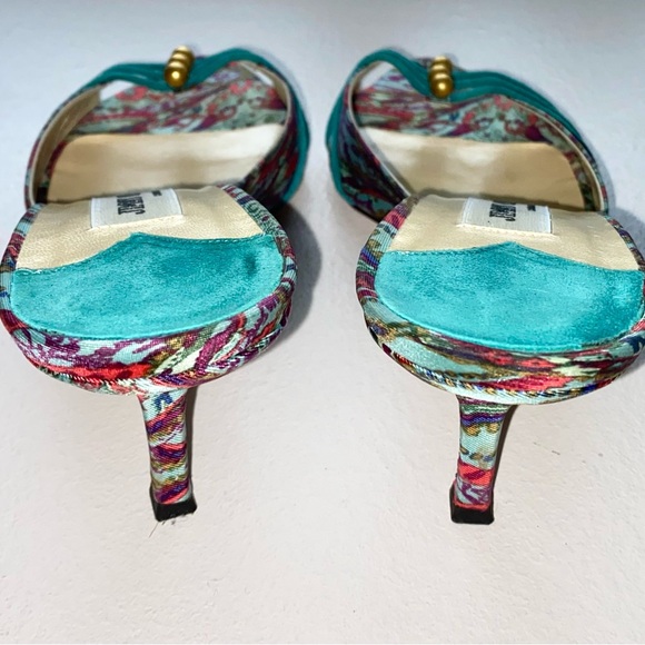SOLD Authentic Jimmy Choo heels - Picture 4 of 6